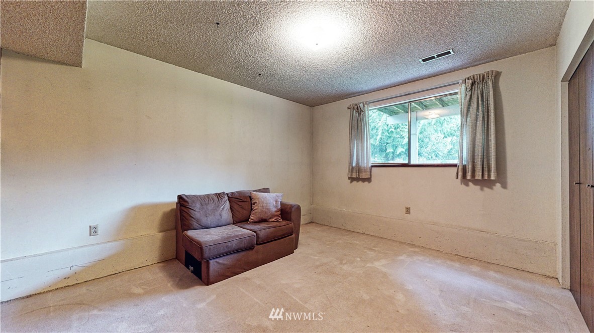 2403 168th Street Southeast Bothell, WA 98012 - Photo 19 of 26
