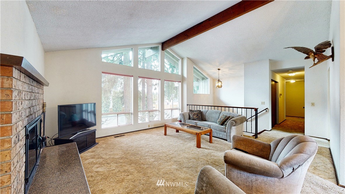 2403 168th Street Southeast Bothell, WA 98012 - Photo 3 of 26