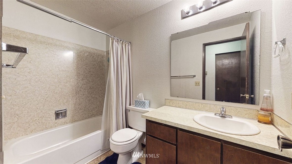 2403 168th Street Southeast Bothell, WA 98012 - Photo 21 of 26