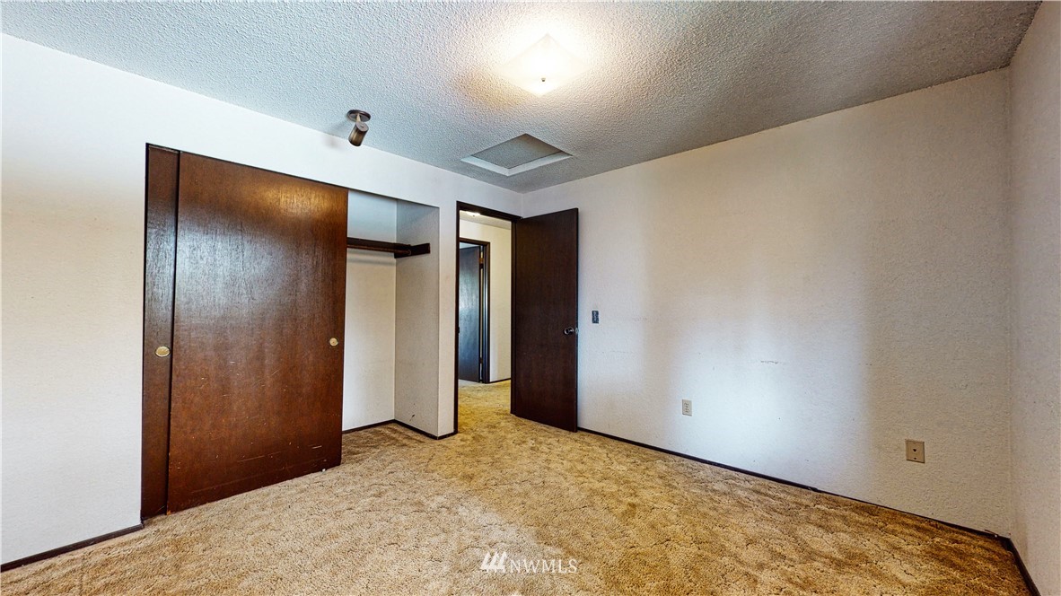 2403 168th Street Southeast Bothell, WA 98012 - Photo 22 of 26