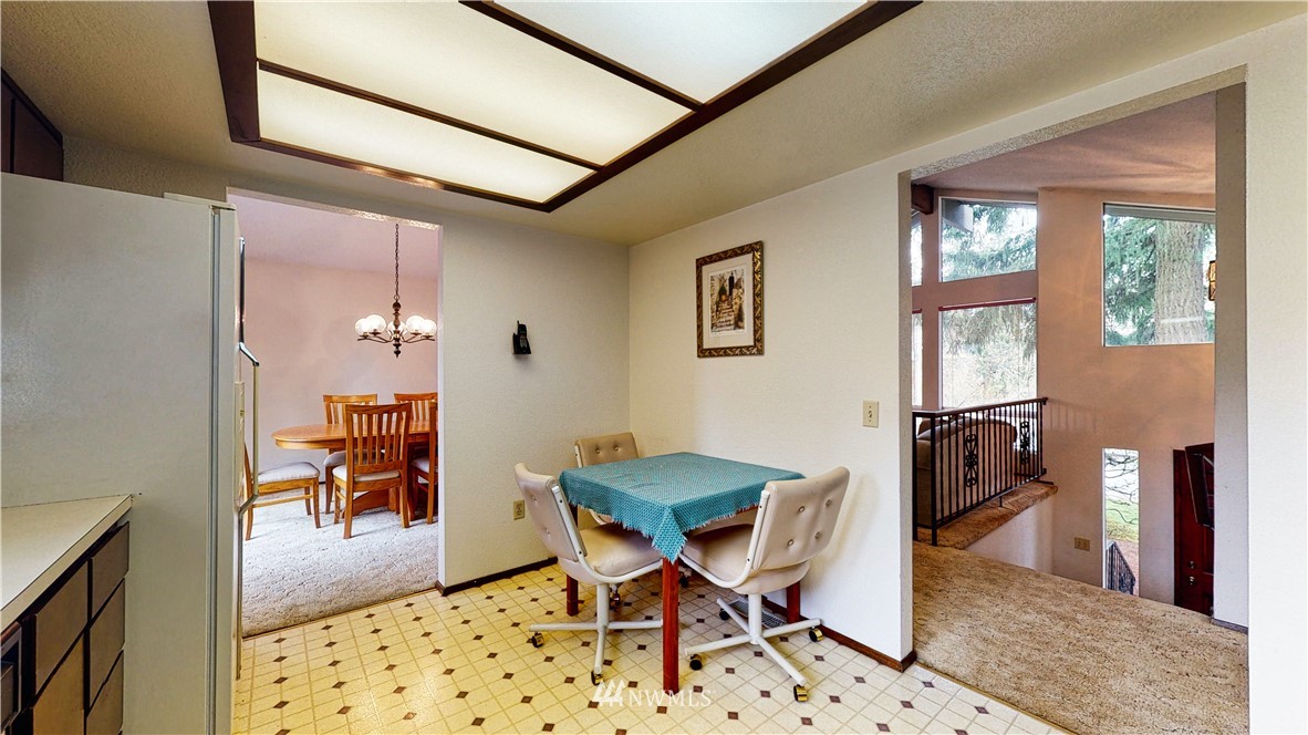 2403 168th Street Southeast Bothell, WA 98012 - Photo 9 of 26