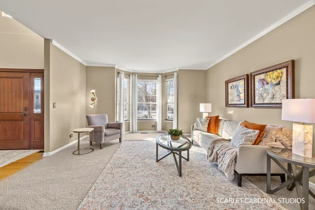 $989,000 | 767 Sigmund Road, Naperville, IL 60563