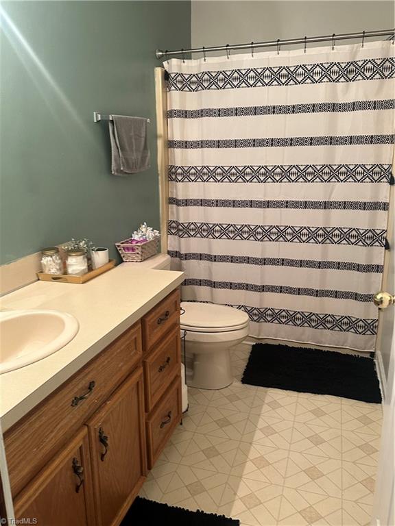 519 Fox Road Wilkesboro, NC 28697 - Photo 11 of 12 Gallery Image 11