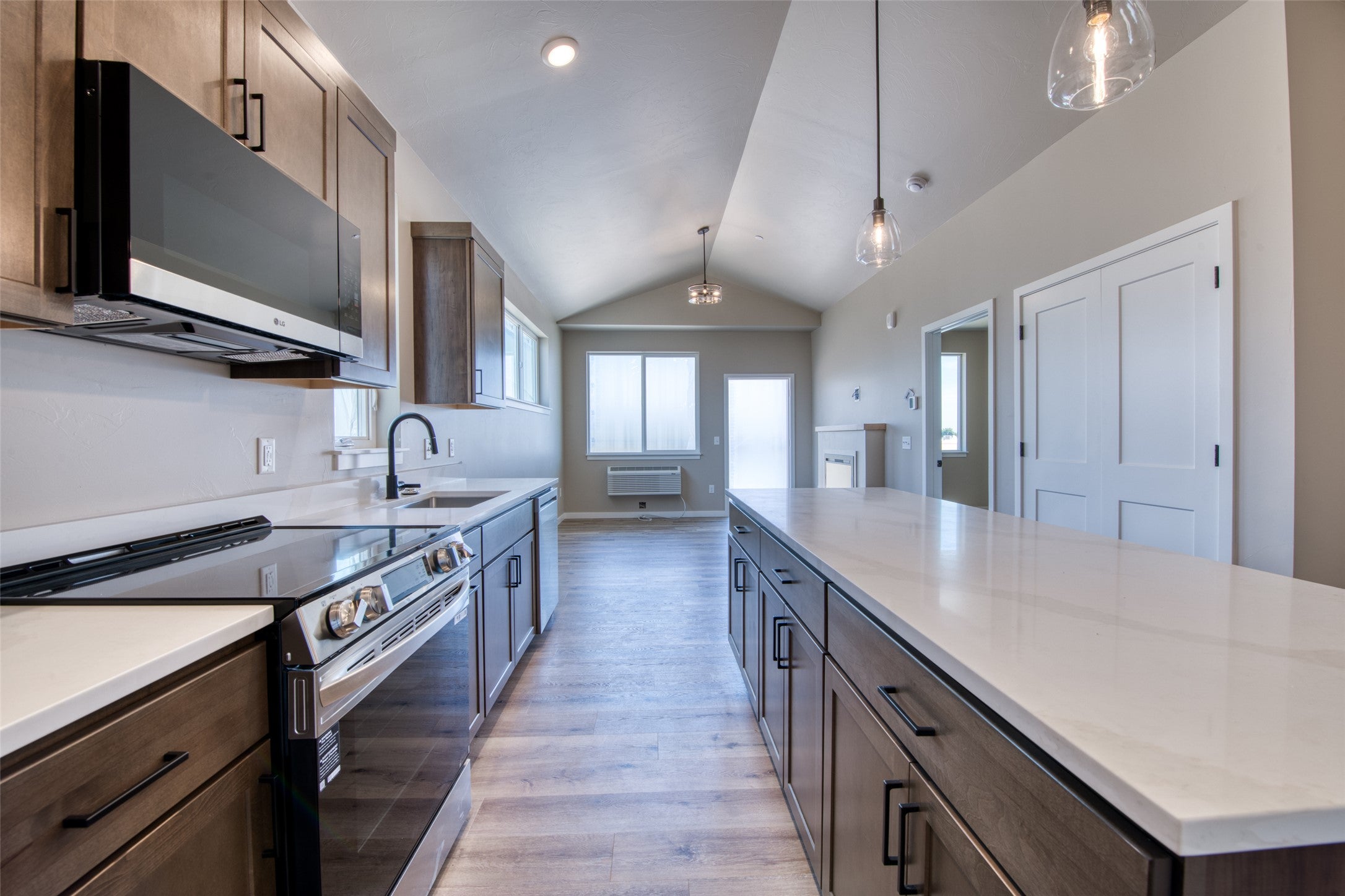 159 Cyn Fls Way, Unit 307 Hamilton, MT 59840 - Photo 9 of 51 Gallery Image 9