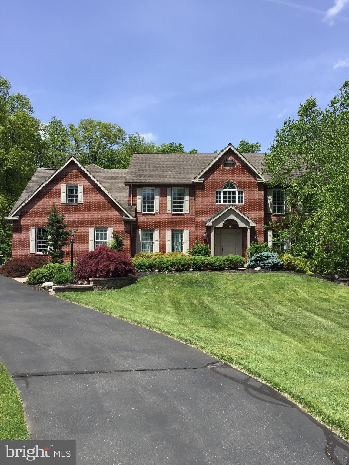 931 West Thatcher Road Quakertown, PA 18951 - Photo 2 of 46 Gallery Image 2