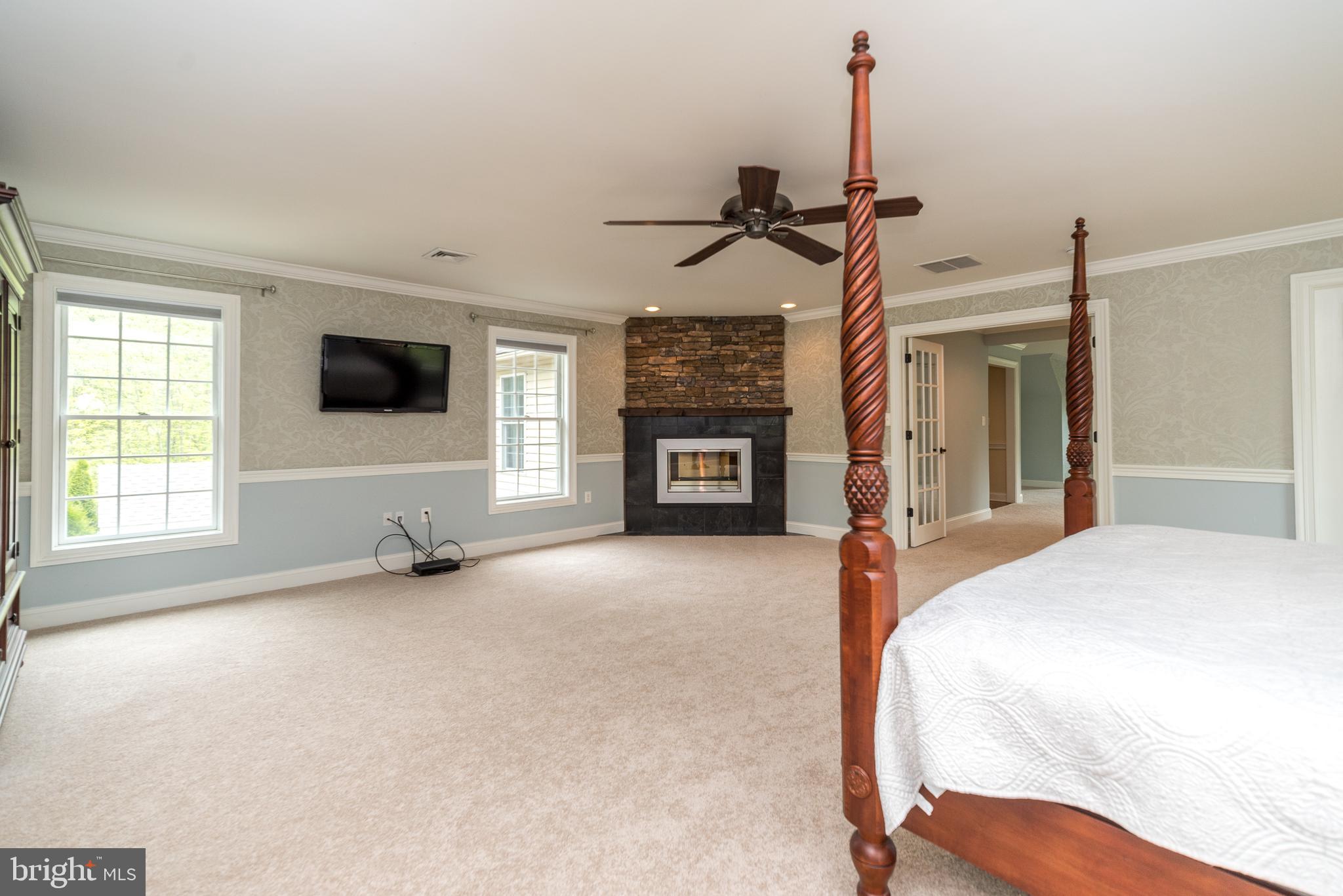 931 West Thatcher Road Quakertown, PA 18951 - Photo 29 of 46 MBR