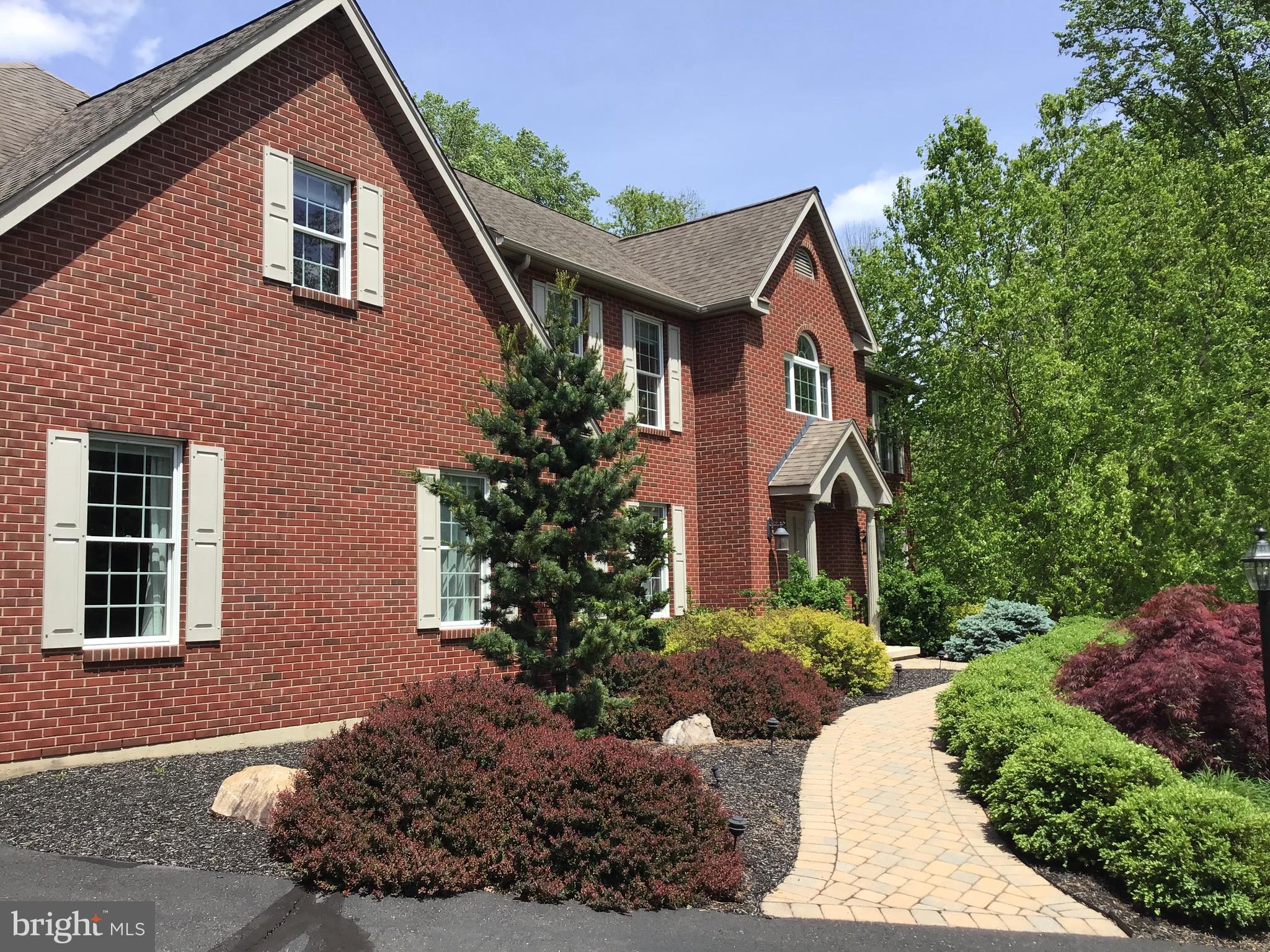 931 West Thatcher Road Quakertown, PA 18951 - Photo 4 of 46 Gallery Image 4
