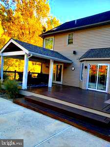 931 West Thatcher Road Quakertown, PA 18951 - Photo 44 of 46 Deck
