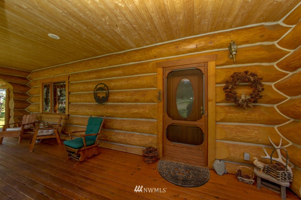 141 Stag Road Cle Elum, WA 98922 - Photo 5 of 24 Gallery Image 5