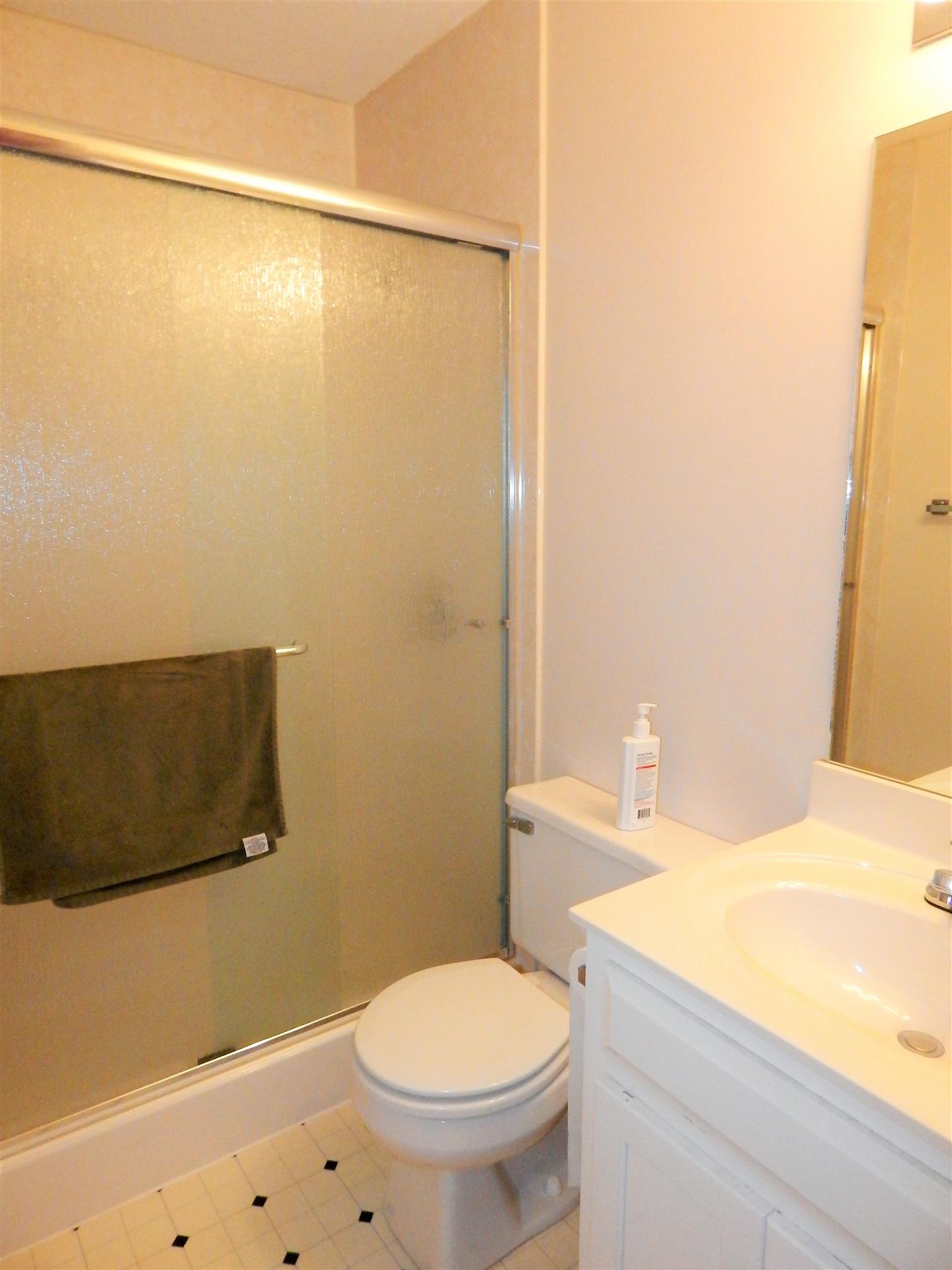 2060 Bradbury Road Adams, TN 37010 - Photo 19 of 27 Gallery Image 19