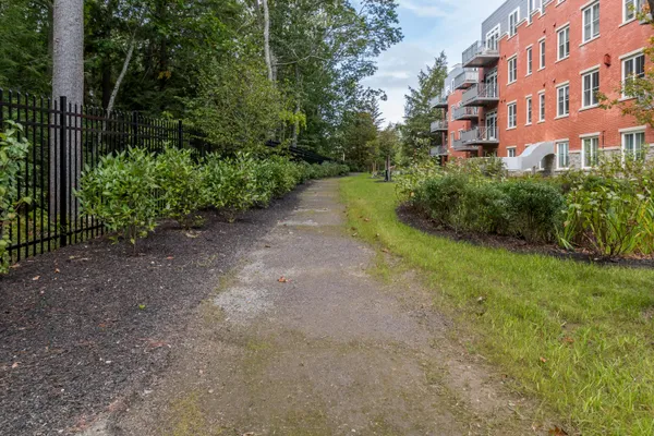 $811,657 | 75 McAuley Way, Unit 306, Portland, ME 04103