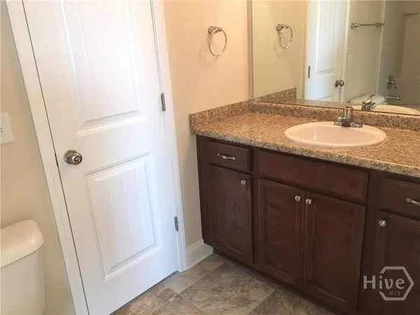 $2,100 | 204 Dogwood Circle, Savannah, GA 31407