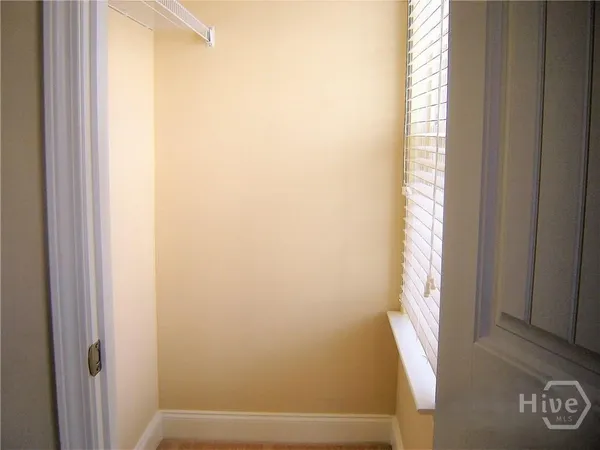 $2,100 | 204 Dogwood Circle, Savannah, GA 31407