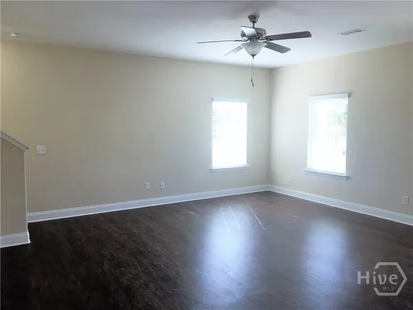 $2,100 | 204 Dogwood Circle, Savannah, GA 31407