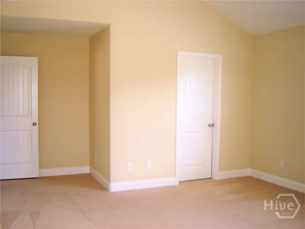 $2,100 | 204 Dogwood Circle, Savannah, GA 31407