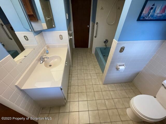 11 Altmiller Lane Clarks Summit, PA 18411 - Photo 17 of 34 Gallery Image 17