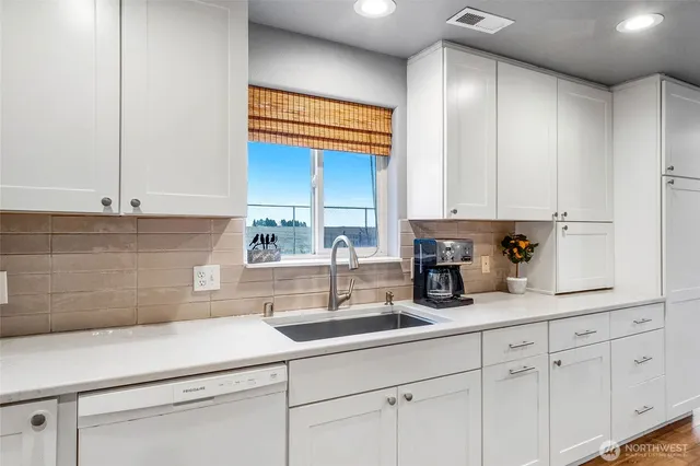 $439,000 | 1407 Husky Drive, Moses Lake, WA 98837