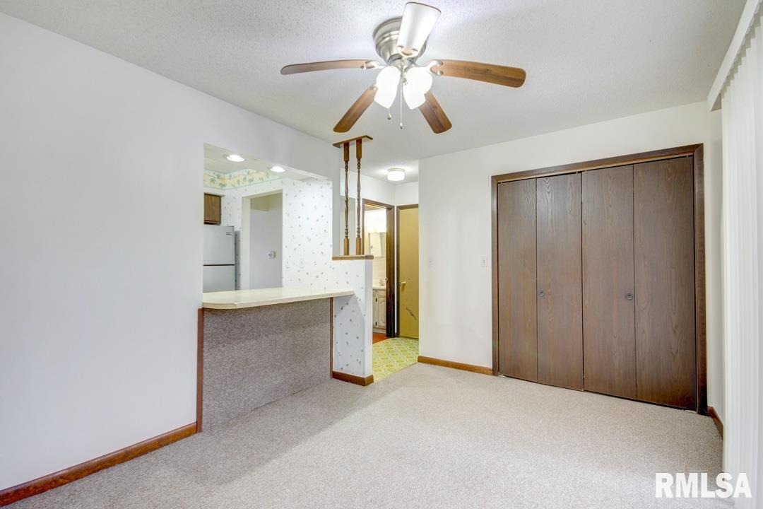 2022 Lindbergh Boulevard Springfield, IL 62704 - Photo 12 of 25 Gallery Image 12