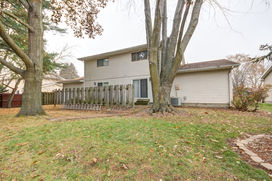 2022 Lindbergh Boulevard Springfield, IL 62704 - Photo 22 of 25 Gallery Image 22