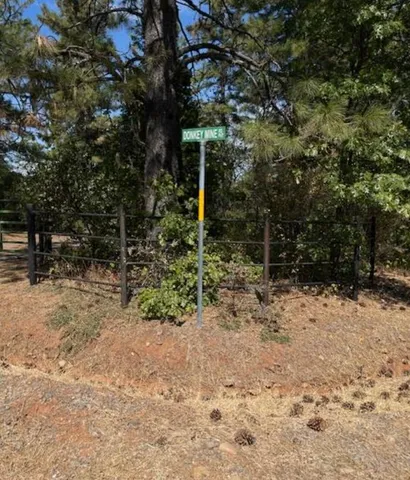 a view of outdoor space with city view