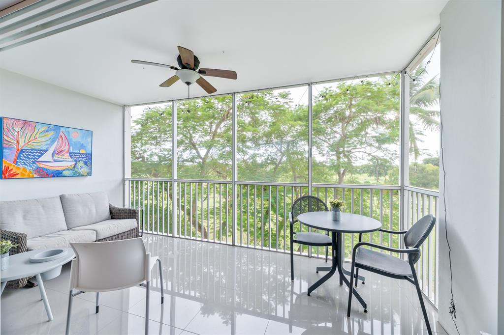 2950 North Palm Aire Drive, Unit 401 Pompano Beach, FL 33069 - Photo 11 of 32