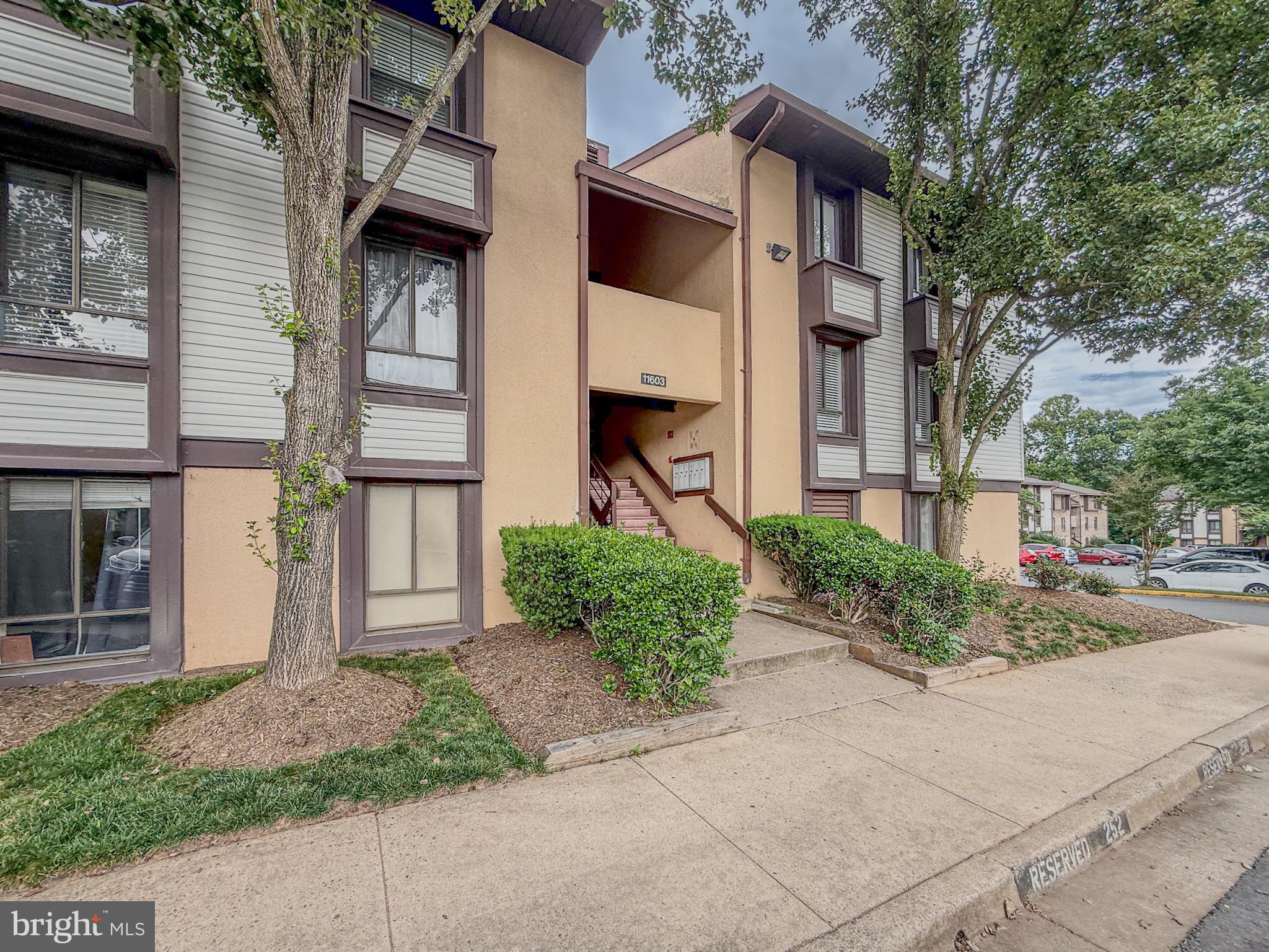 11603 Stoneview Square, Unit 63/12C Reston, VA 20191 - Photo 2 of 37