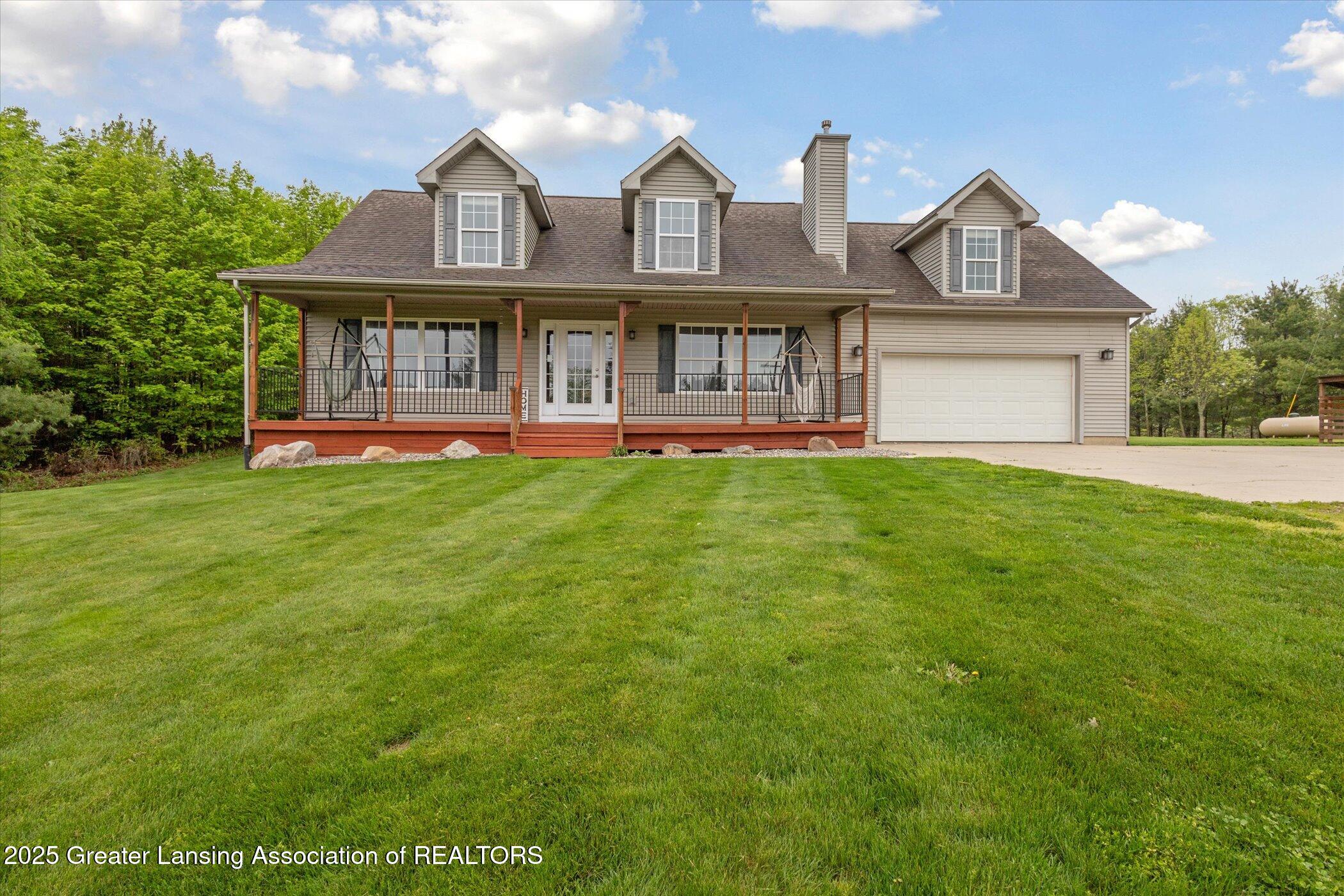 2424 South Canfield Road Eaton Rapids, MI 48827 - Photo 4 of 64 04-2424-S-Canfield-Rd-Eaton-Rapids-MI-48