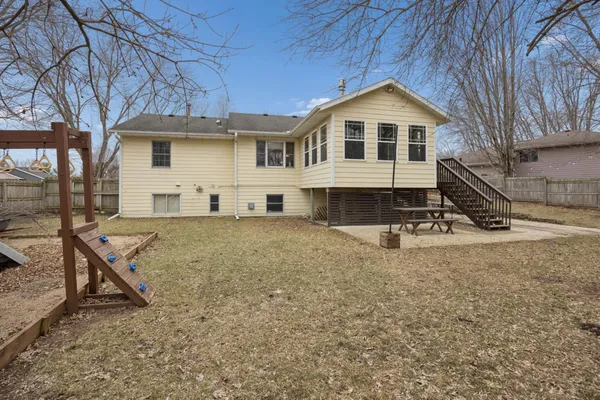 $349,900 | 512 Aspen Court West, Rockville, MN 56369