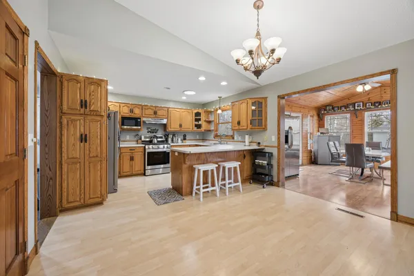 $349,900 | 512 Aspen Court West, Rockville, MN 56369