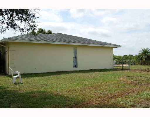 1401 Hartman Road Fort Pierce, FL 34947 - Photo 2 of 4 Additional Photo