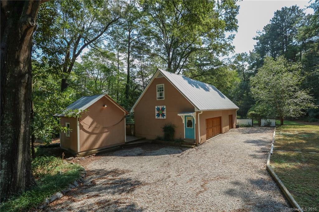 306 Boyce Road Charlotte, NC 28211 - Photo 2 of 24 Gallery Image 2