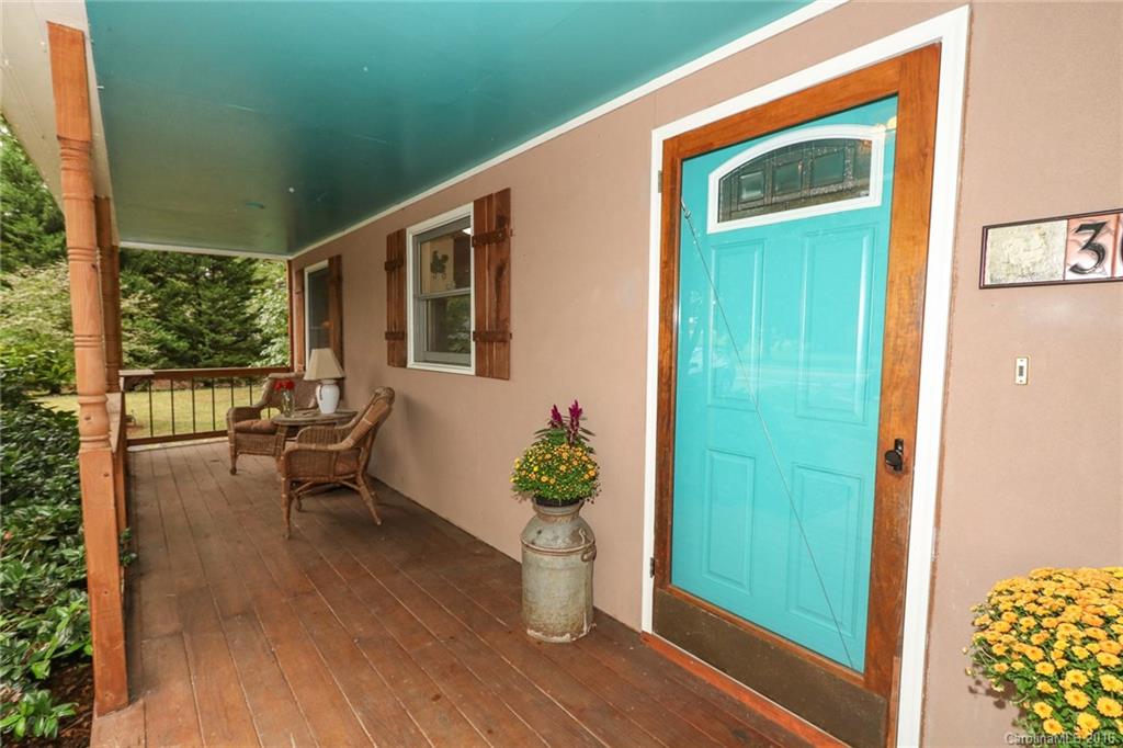 306 Boyce Road Charlotte, NC 28211 - Photo 3 of 24 Gallery Image 3