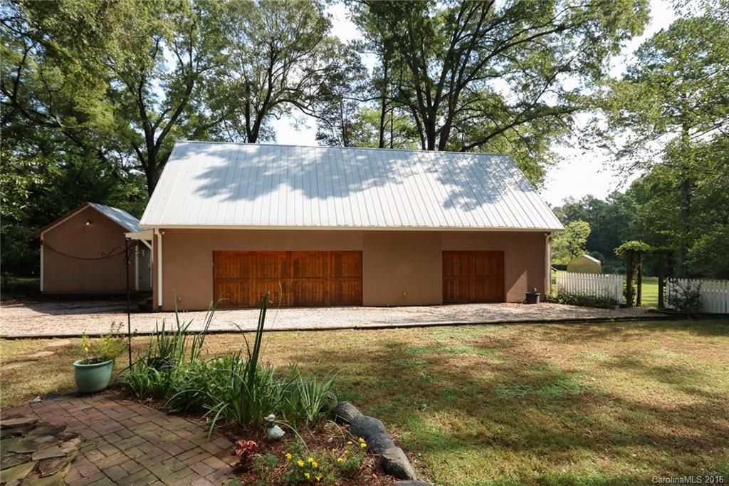 306 Boyce Road Charlotte, NC 28211 - Photo 22 of 24 Gallery Image 22