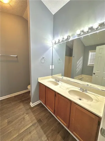 $2,295 | 4885 Streamside Drive, Alpharetta, GA 30022