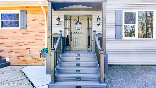 $450,000 | 144 Highridge Road, Albrightsville, PA 18210