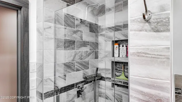 $450,000 | 144 Highridge Road, Albrightsville, PA 18210