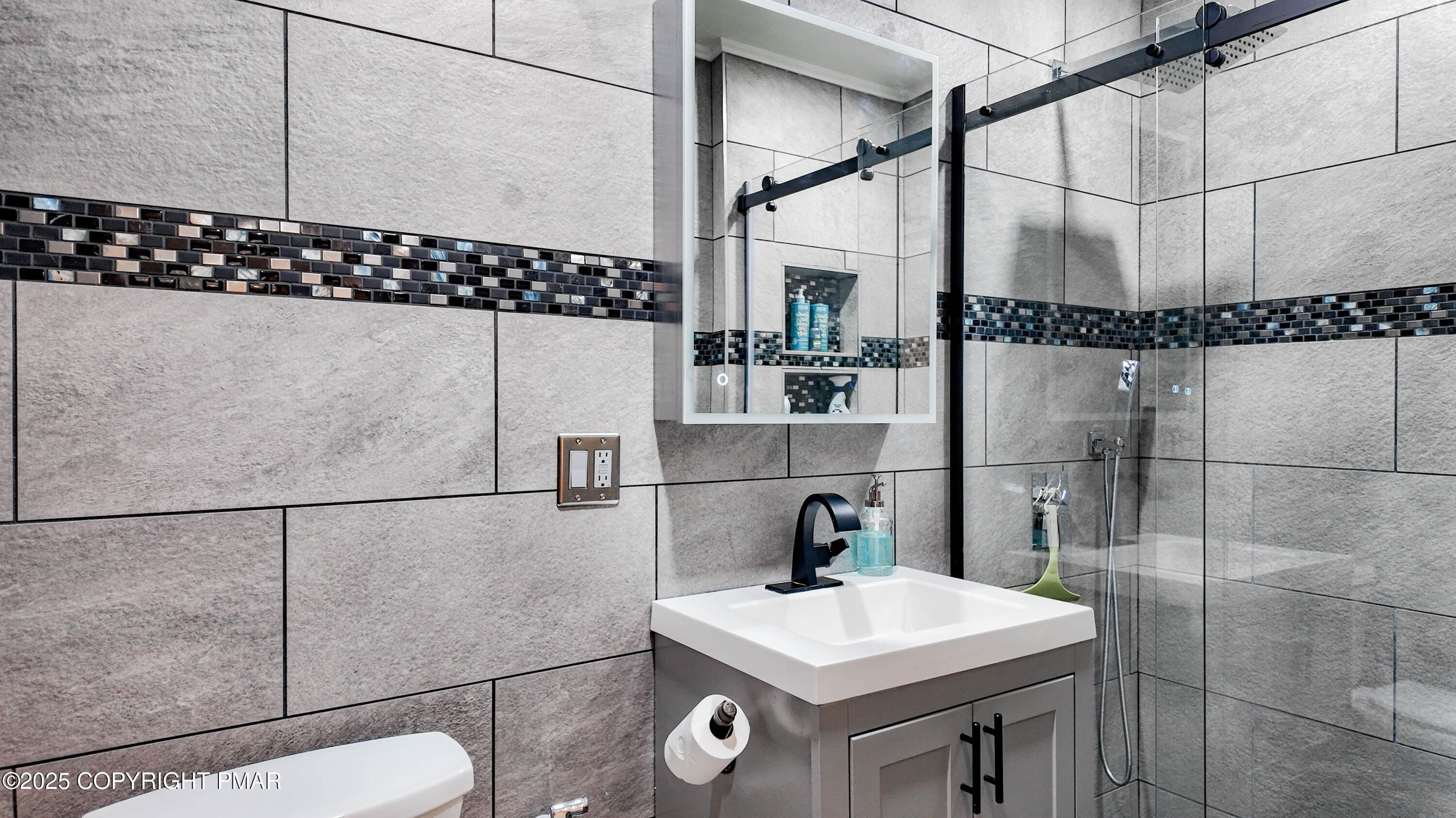 144 Highridge Road Albrightsville, PA 18210 - Photo 39 of 50 DJI_20251006133911_0095_D