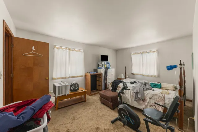 $525,000 | 5700 St Charles Road, Berkeley, IL 60163