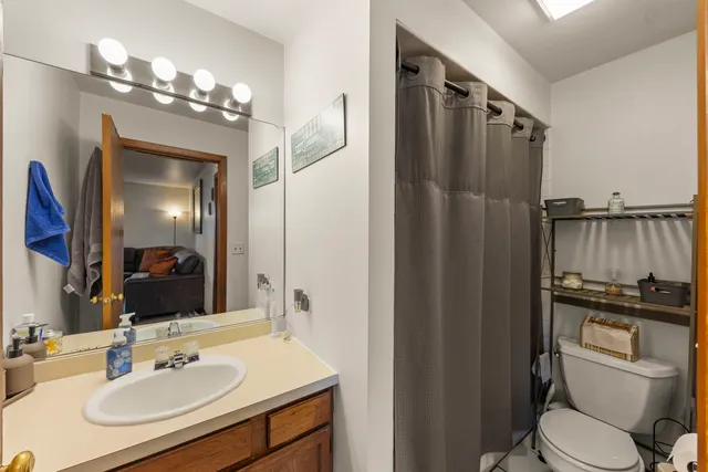 $525,000 | 5700 St Charles Road, Berkeley, IL 60163