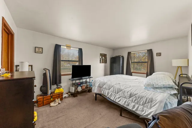 $525,000 | 5700 St Charles Road, Berkeley, IL 60163