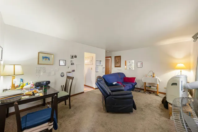 $525,000 | 5700 St Charles Road, Berkeley, IL 60163