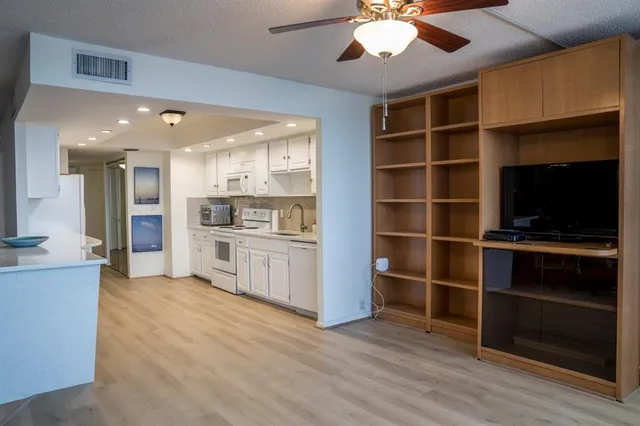 $4,300 | 1800 South Ocean Boulevard, Unit 511, Pompano Beach, FL 33062