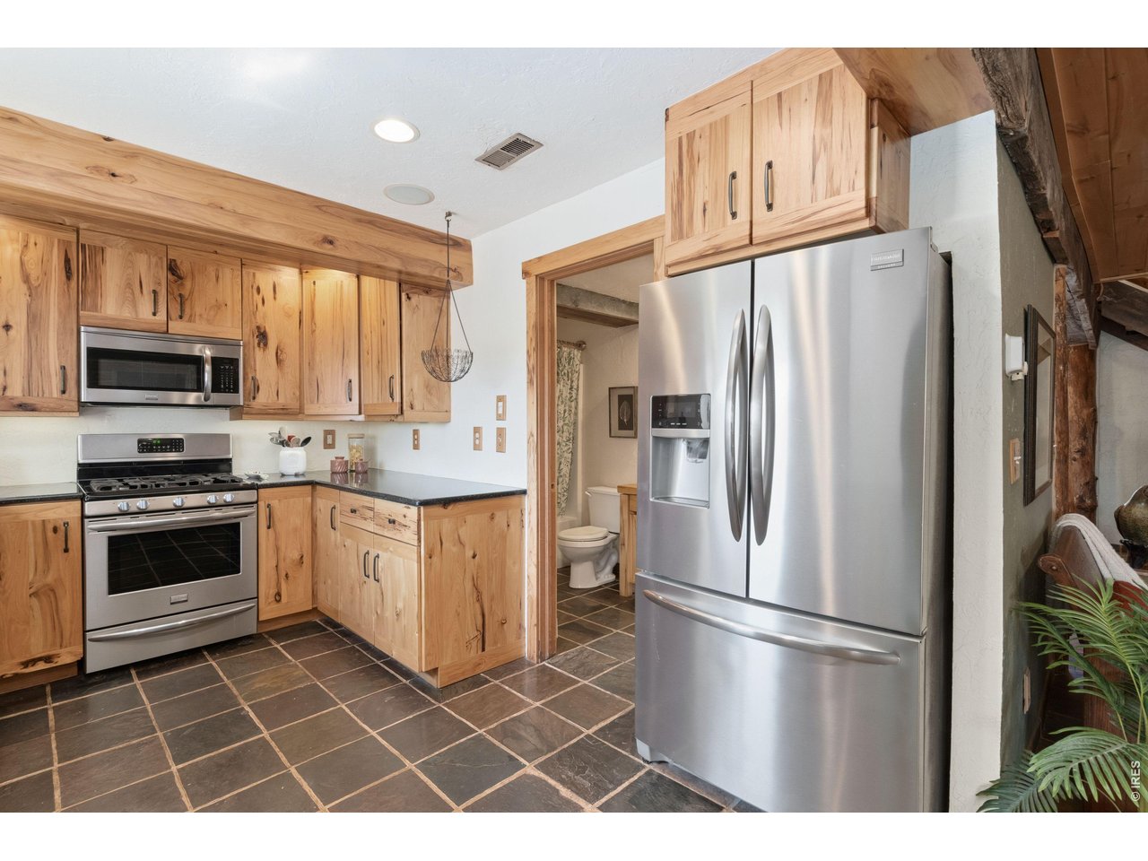 54 Rist View Road Bellvue, CO 80512 - Photo 8 of 50 Full Bathroom off Kitchen!