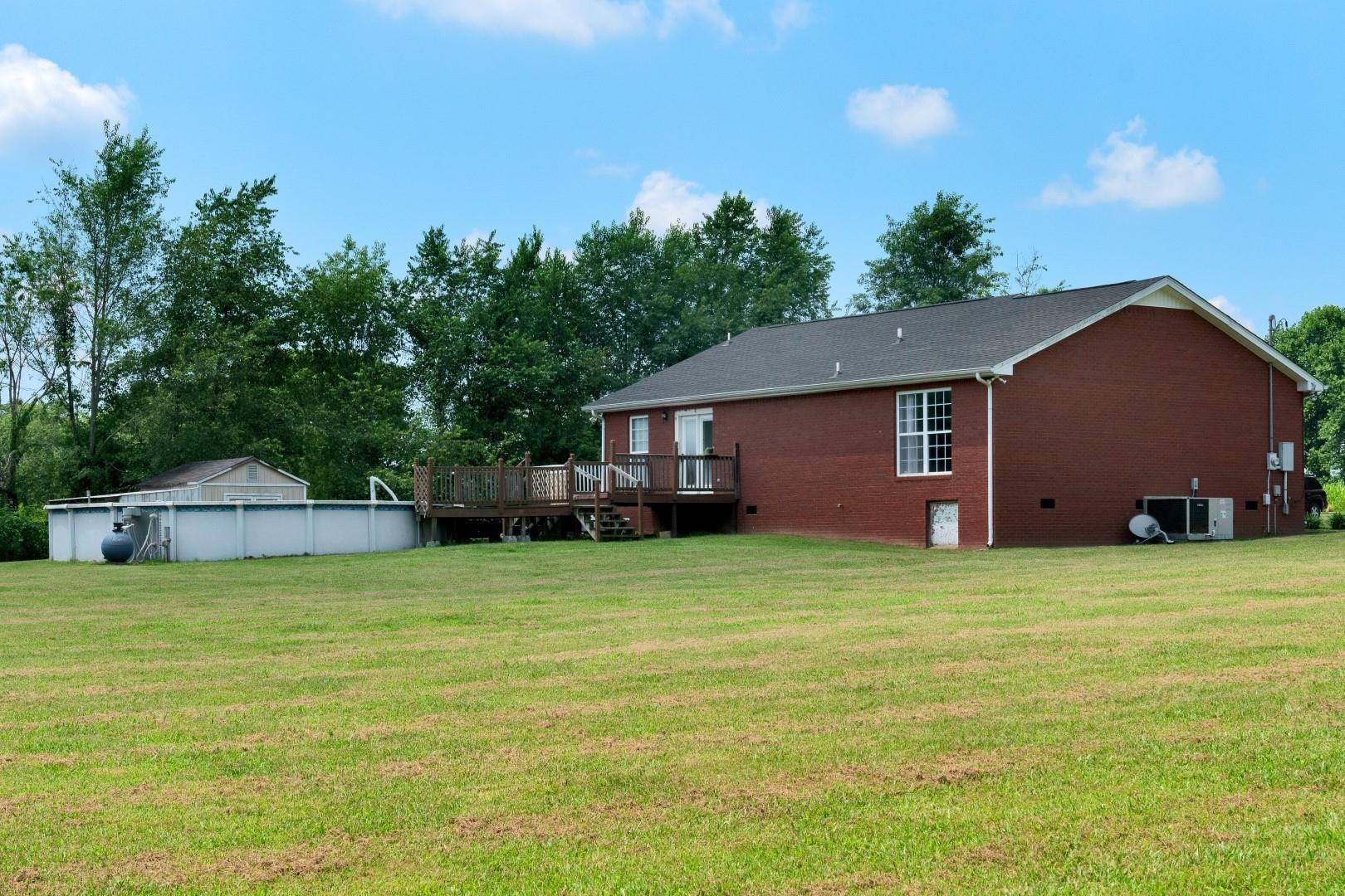 2225 Alvin Head Road Springfield, TN 37172 - Photo 6 of 24 a house view with a garden space