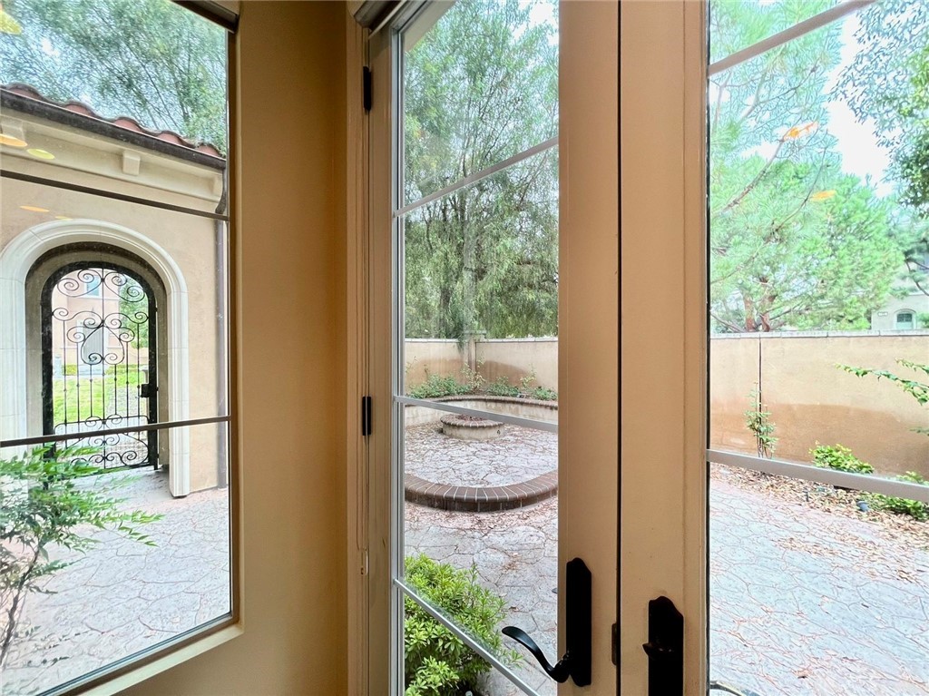 181 Rhapsody Irvine, CA 92620 - Photo 23 of 73