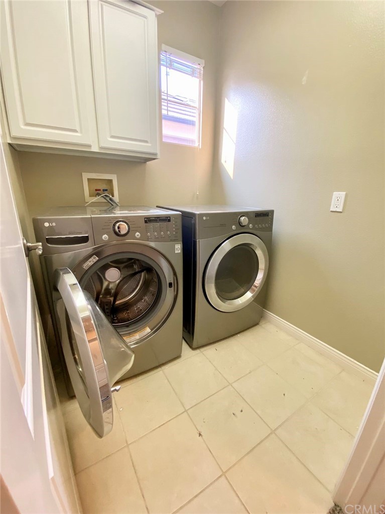181 Rhapsody Irvine, CA 92620 - Photo 69 of 73 a utility room with dryer and washer