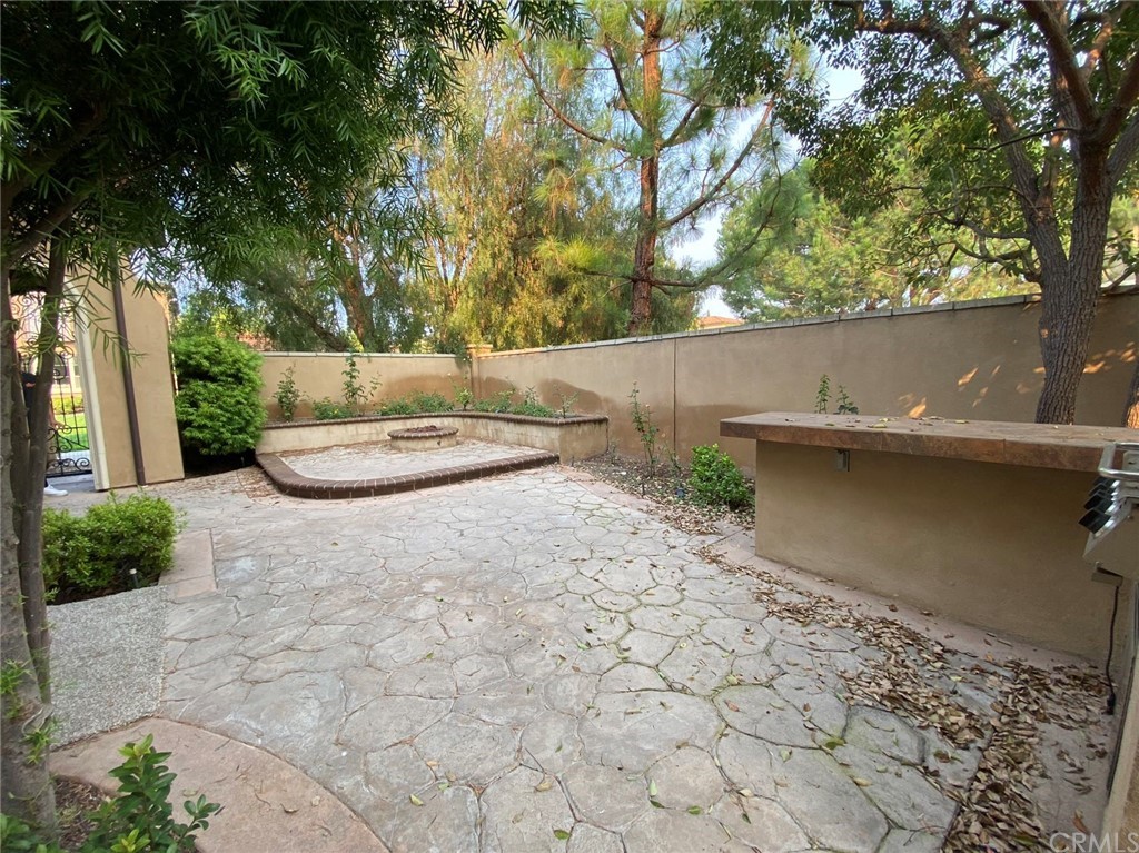 181 Rhapsody Irvine, CA 92620 - Photo 10 of 73