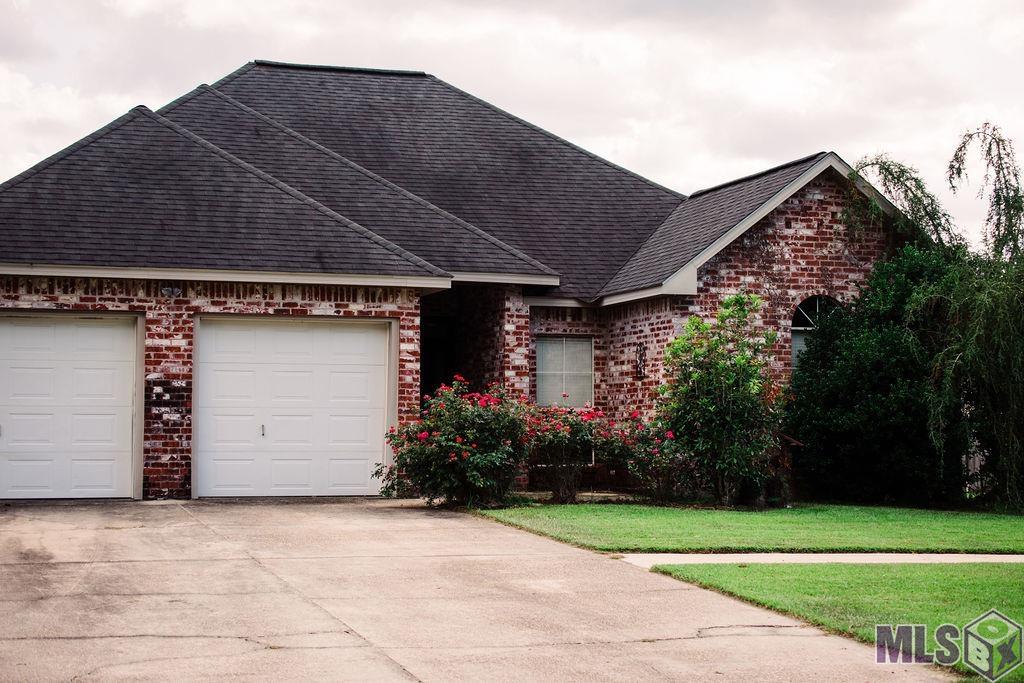 9354 Rue De Benoit Denham Springs, LA 70706 - Photo 1 of 21 Gallery Image 1
