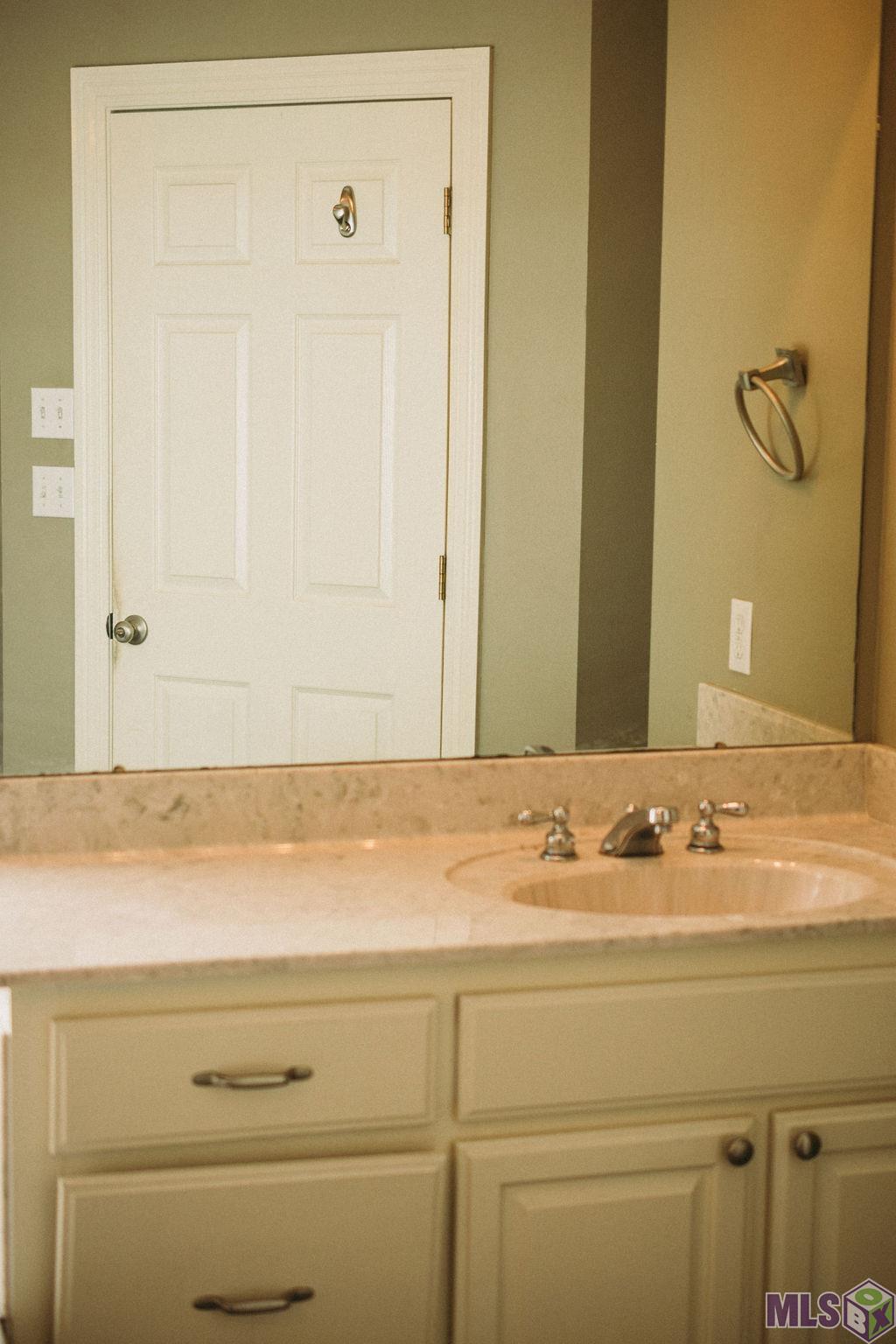 9354 Rue De Benoit Denham Springs, LA 70706 - Photo 16 of 21 Gallery Image 16