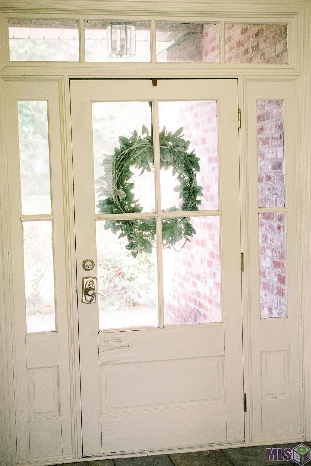 9354 Rue De Benoit Denham Springs, LA 70706 - Photo 3 of 21 Gallery Image 3